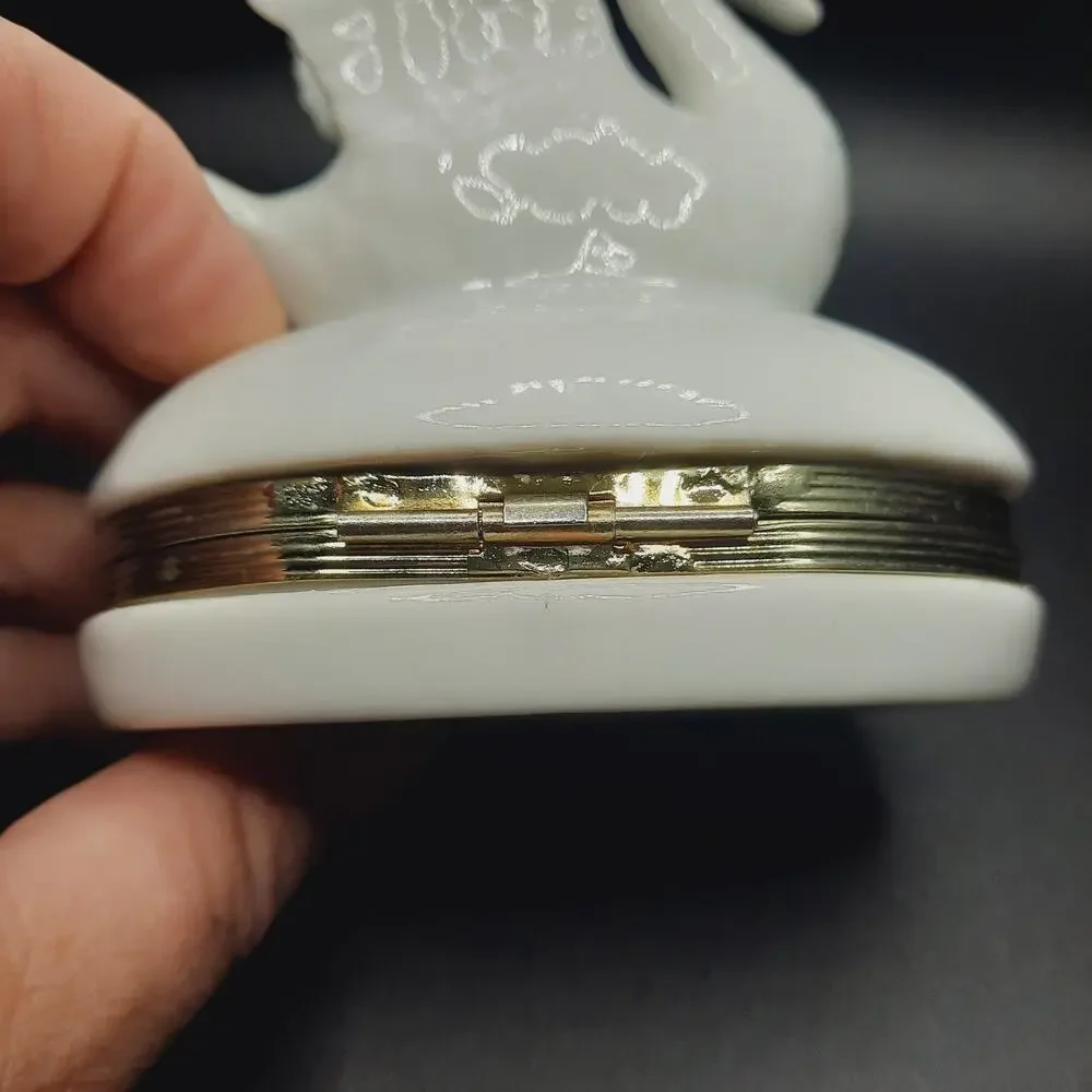 Vintage Paris Royal Porcelain Swan Hinged Trinket Box Crown Mark Gold Trim